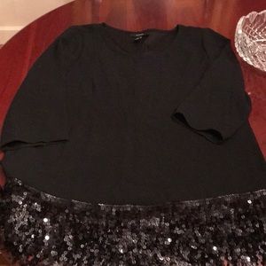 Alfani size 4 dress shirt.  sequins rimming the bottom.  BrNd new never worn.